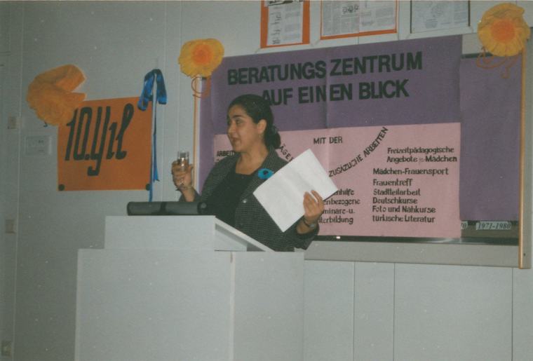 Rednerin beim zehnjährigen Jubiläum des Beratungszentrums